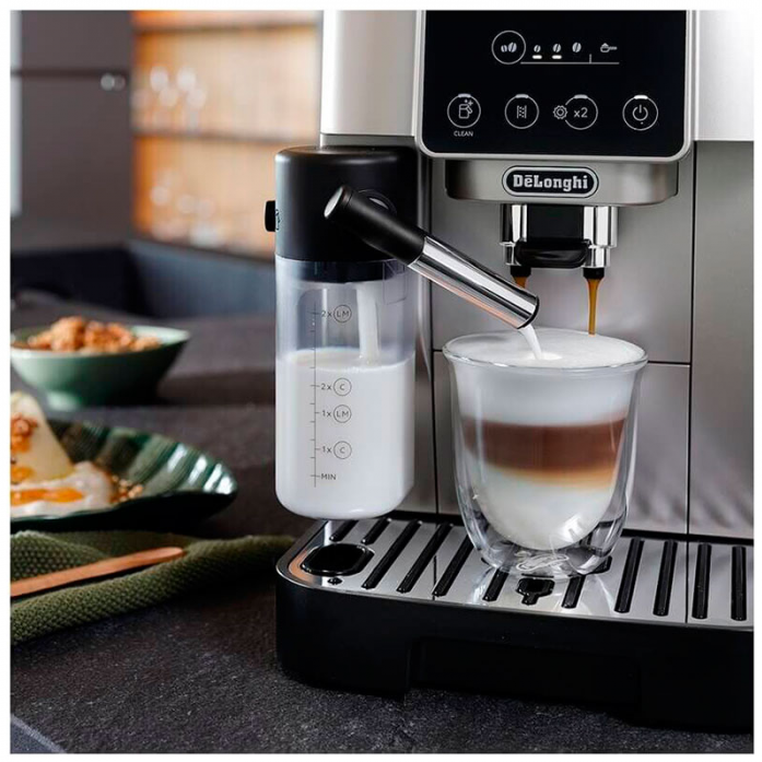 Кофемашина DeLonghi ECAM220.80.SB в магазине «На диване» в Рязани  — Выгодная цена
