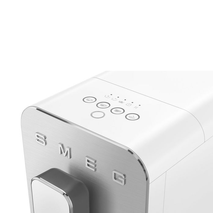Кофемашина автоматическая Smeg BCC02WHMEU в магазине «На диване» в Рязани  — Выгодная цена