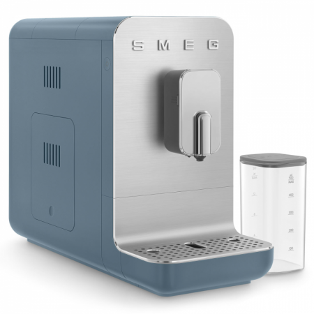 Автоматическая кофемашина Smeg BCC13SBMEU в магазине «На диване» в Рязани  — Выгодная цена